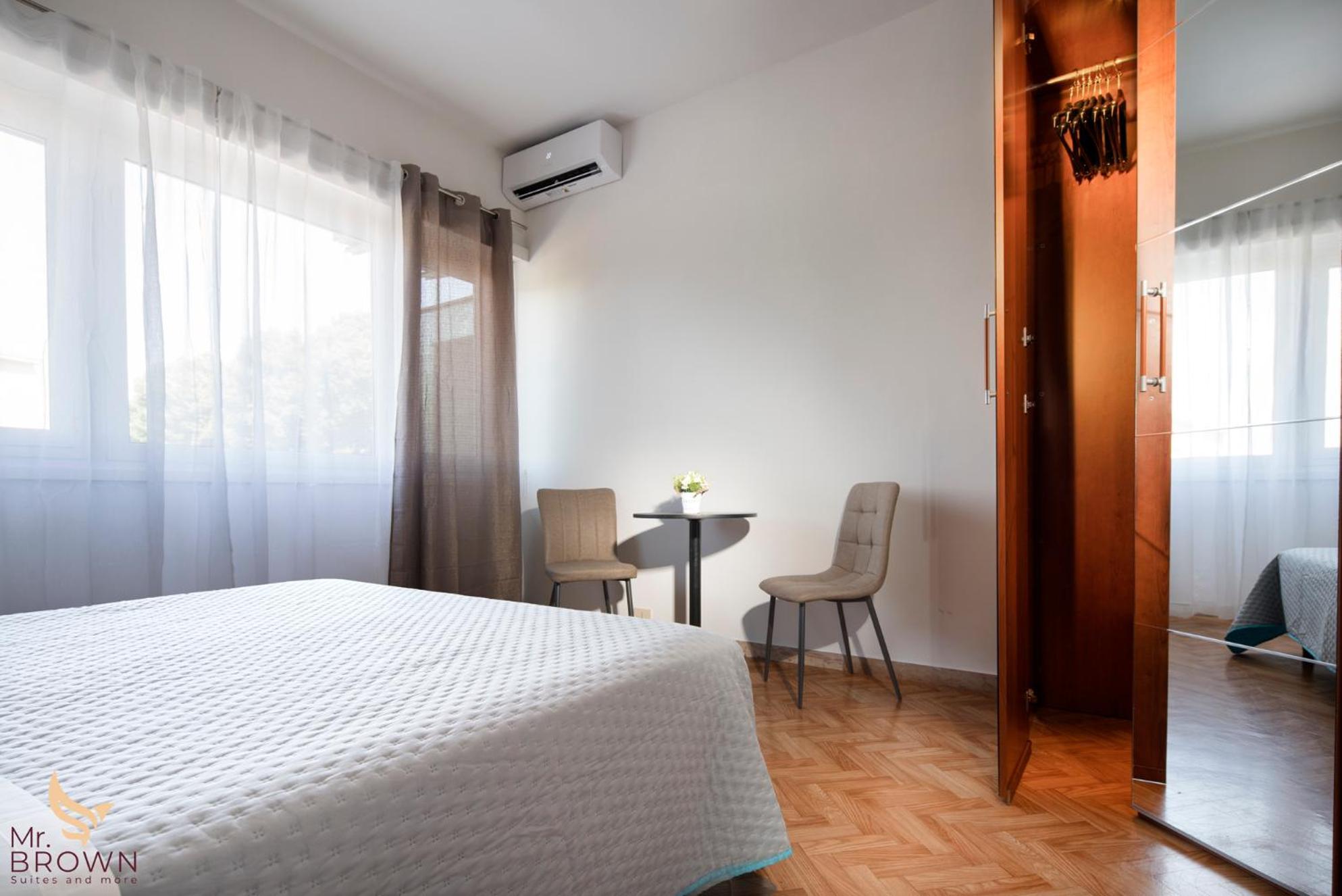 Mr Brown Home And Suites روما الغرفة الصورة